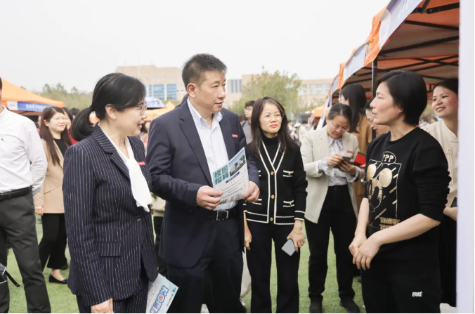 1741156173744026835.png image.png